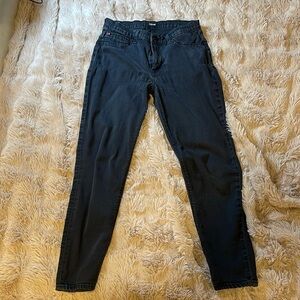 Hudson Black Jeans (Natalie)